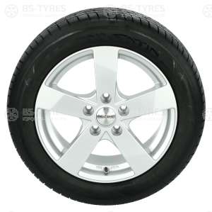 Vredestein Ultrac Satin 225/60 R18 104W